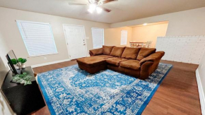 Private 2BR! Nearby Airport and Pet Friendly Stay